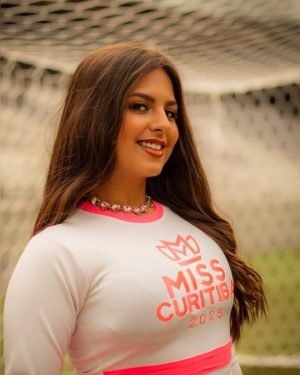 Thayna Roza