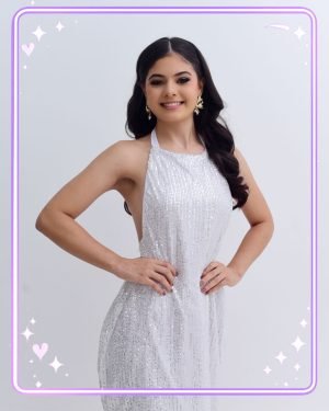 teen LAURA VICTÓRIA